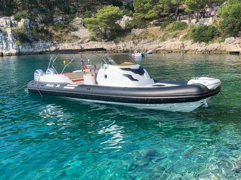 SHARK 38