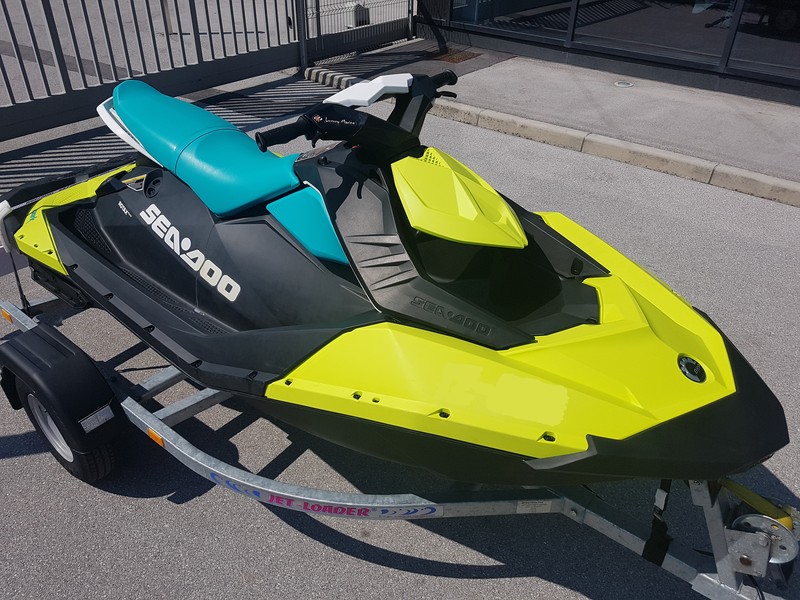 SEA-DOO SPARK 90HP 3-UP iBR